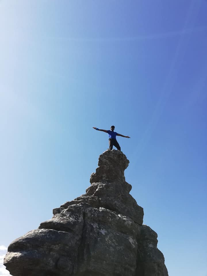 Trail moment